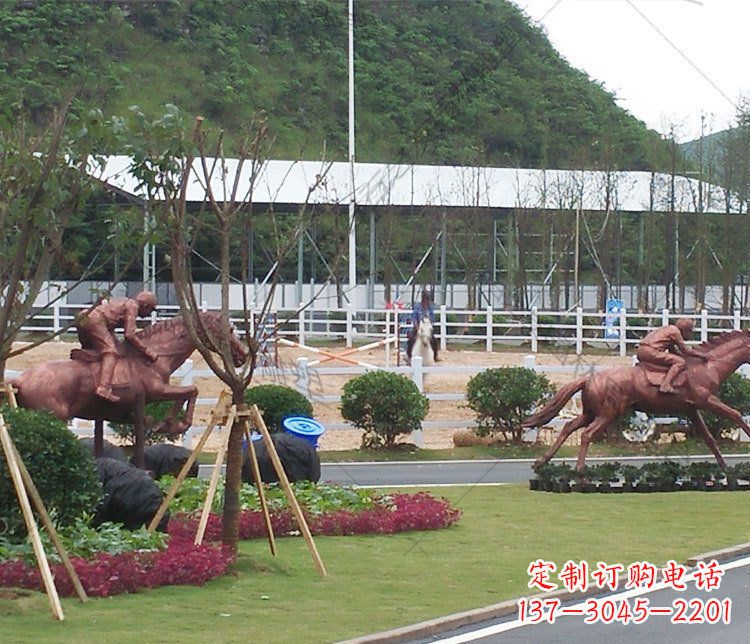 河南雕塑艺术以马为主题的铜雕摆件
