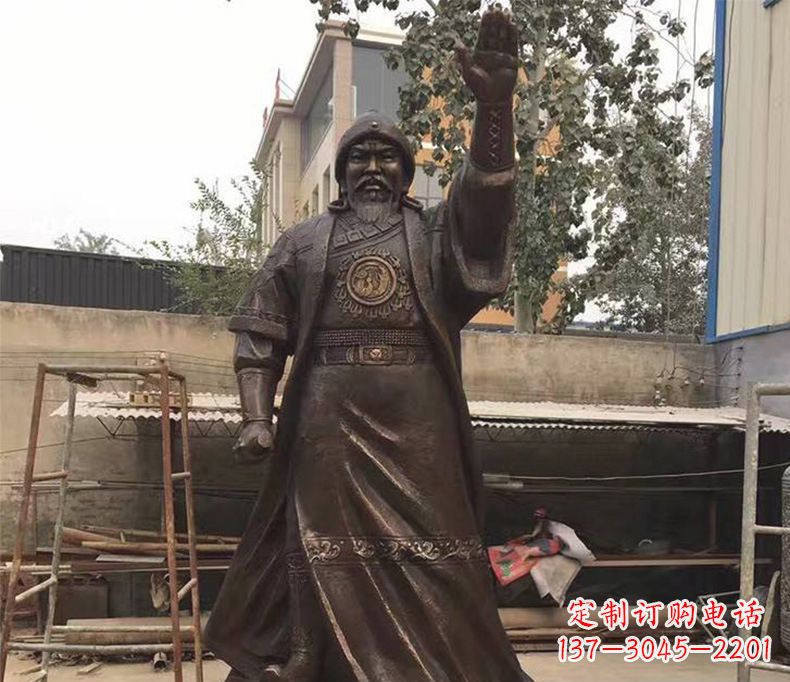 河南传承民族英雄——成吉思汗铜雕