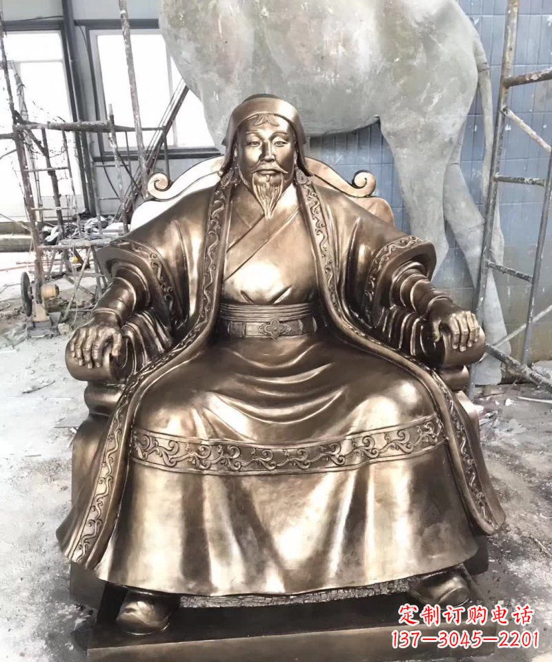 河南成吉思汗铜雕——象征着蒙古强大力量
