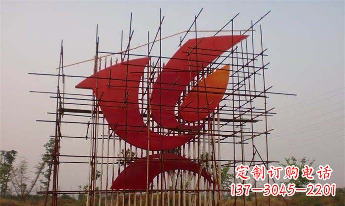 河南城市和平鸽雕塑传递和平信息