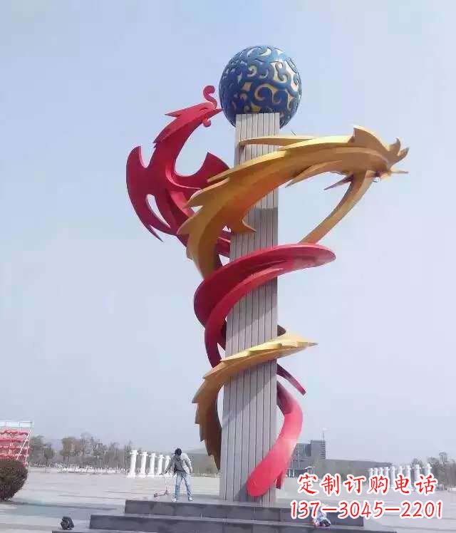 河南青铜龙柱景观雕塑城市的精神象征