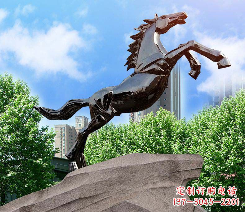 河南镜面不锈钢奔马雕塑给城市增添灵气