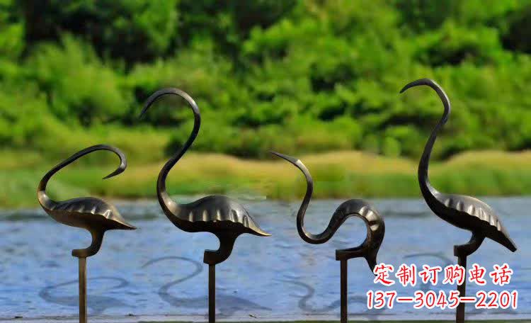 河南抽象几何仙鹤雕塑
