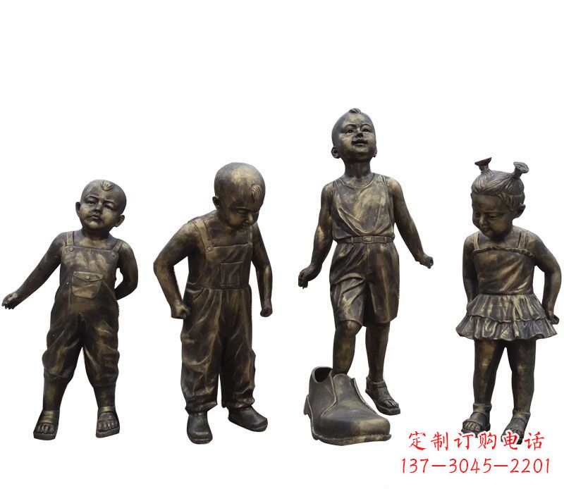 河南穿大鞋的儿童铜雕