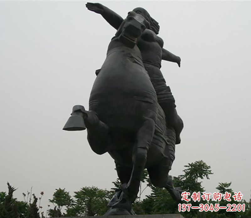 河南骑马雕塑跨越时空的传奇