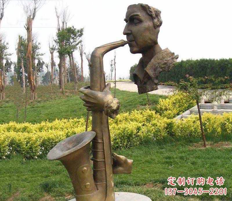 河南吹萨克斯铜雕