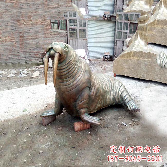 河南纯铜海豹雕塑
