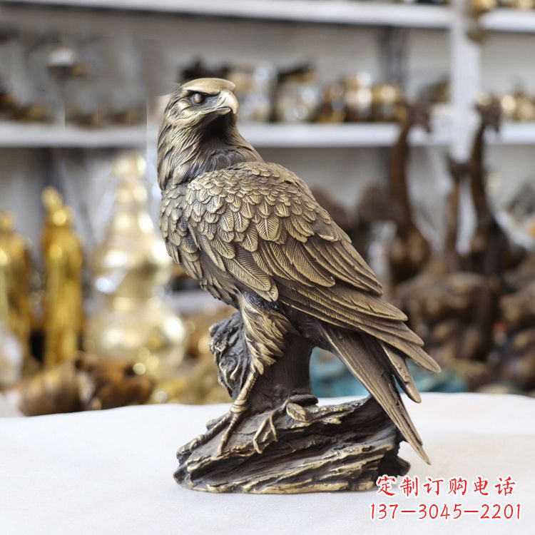 河南纯铜老鹰雕塑