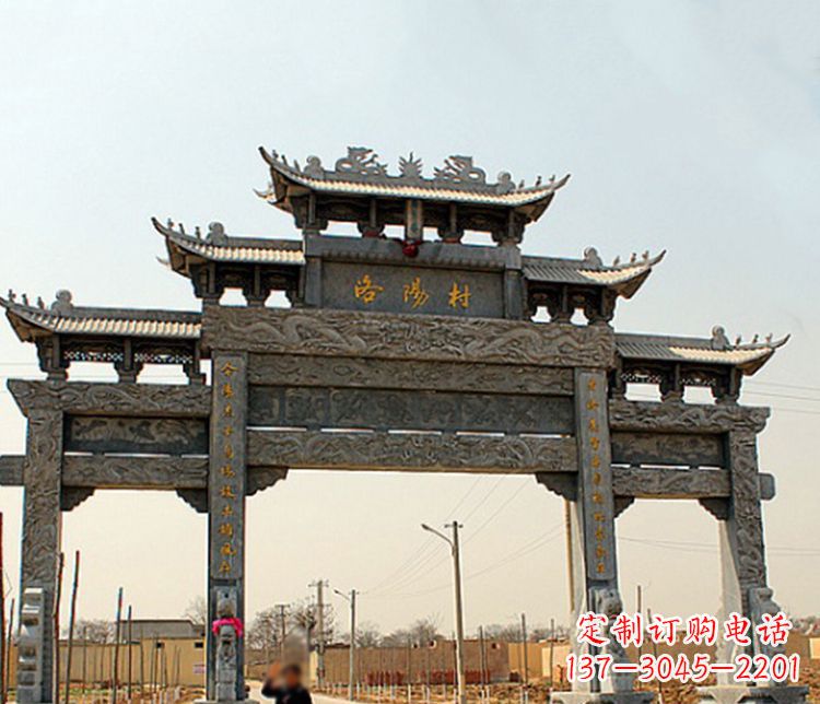 河南牌坊雕塑——缅怀中国传统文化