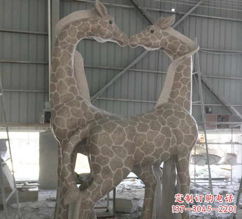 河南大理石艺术精美长颈鹿雕塑