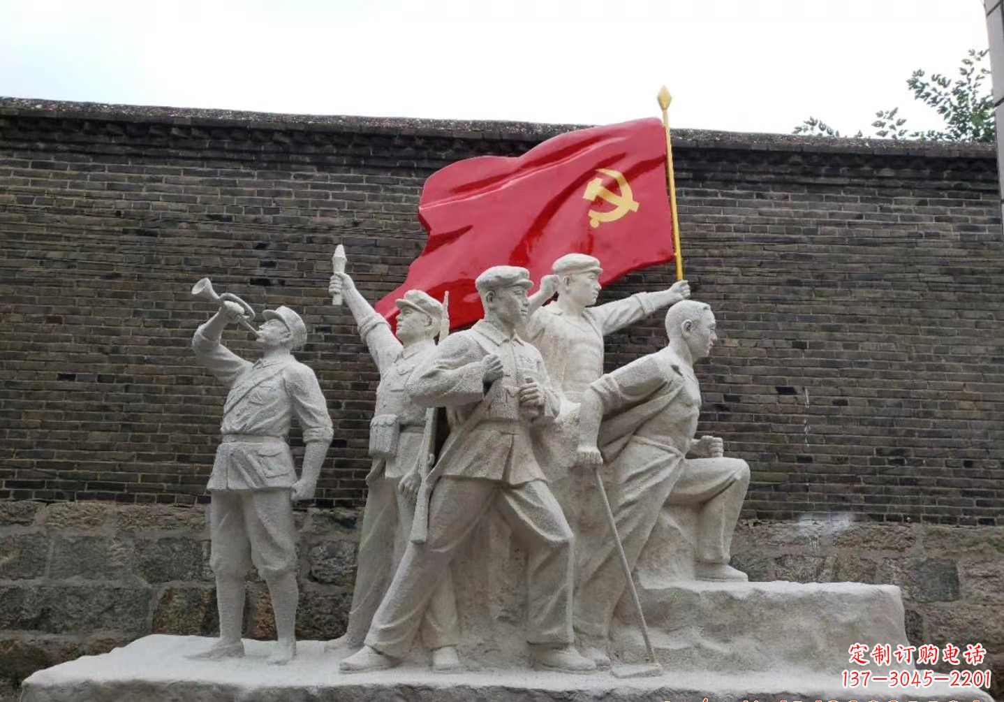 河南红军雕塑把热血革命历史永久留存
