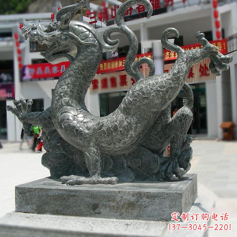 河南传统的象征——大理石青龙雕塑