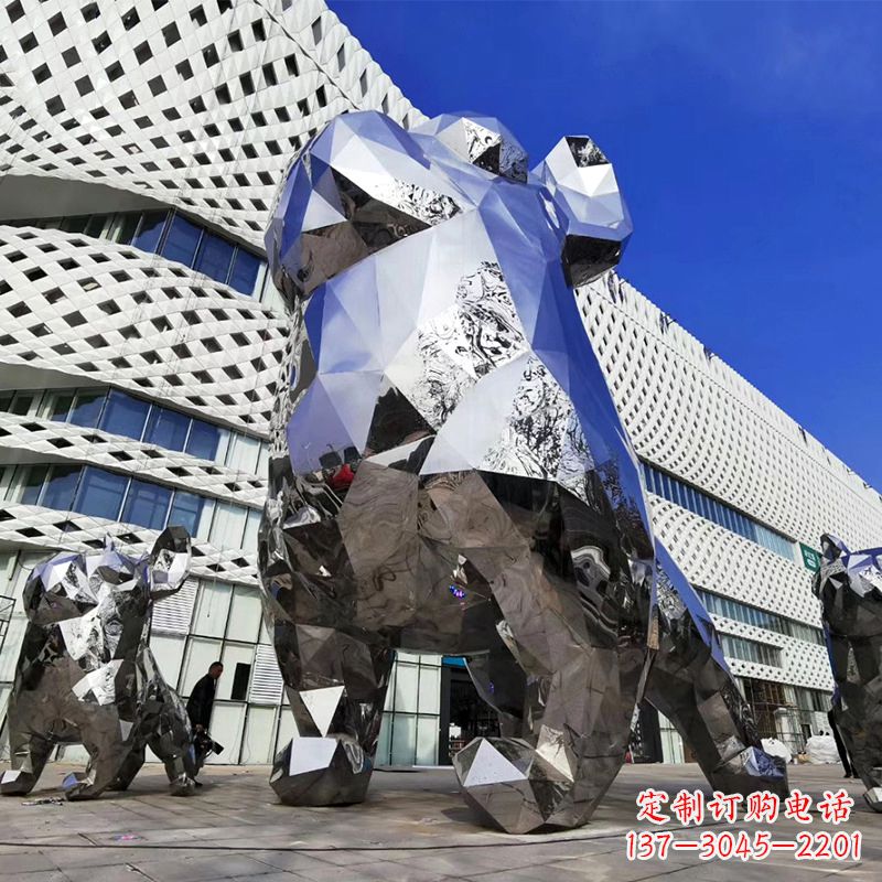 河南大型不锈钢块面狗雕塑-城市商场广场动物景观