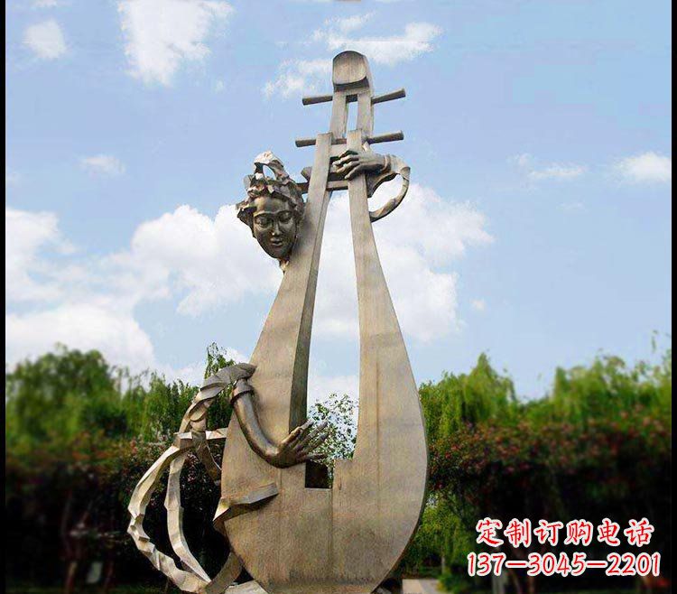 河南大型弹琵琶的抽象人物铜雕