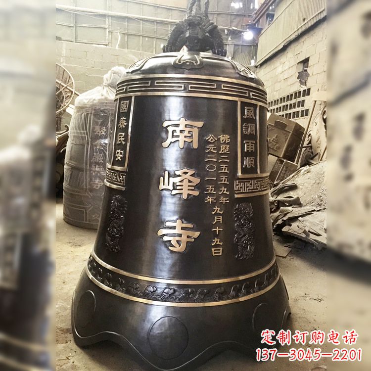 河南大型铜钟雕塑