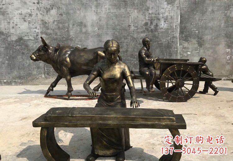 河南精美绝伦的古筝铜雕