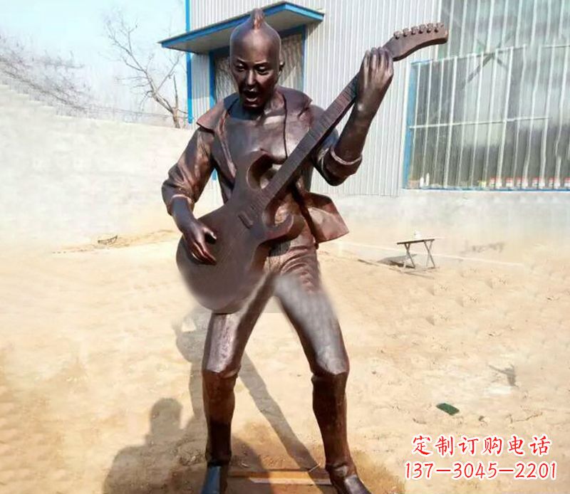 河南精致细腻的铜吉他雕塑