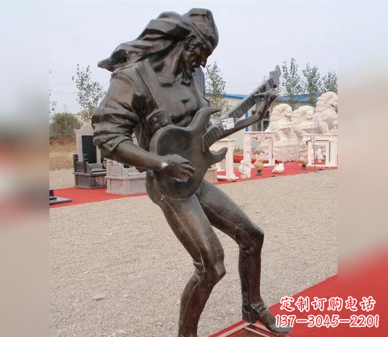 河南弹吉他广场小品人物铜雕