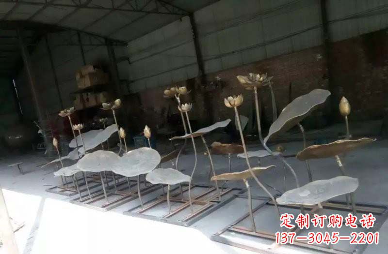 河南锻铜荷花荷叶