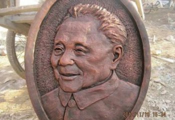 河南传承历史，永记邓小平——邓小平头像铜雕塑