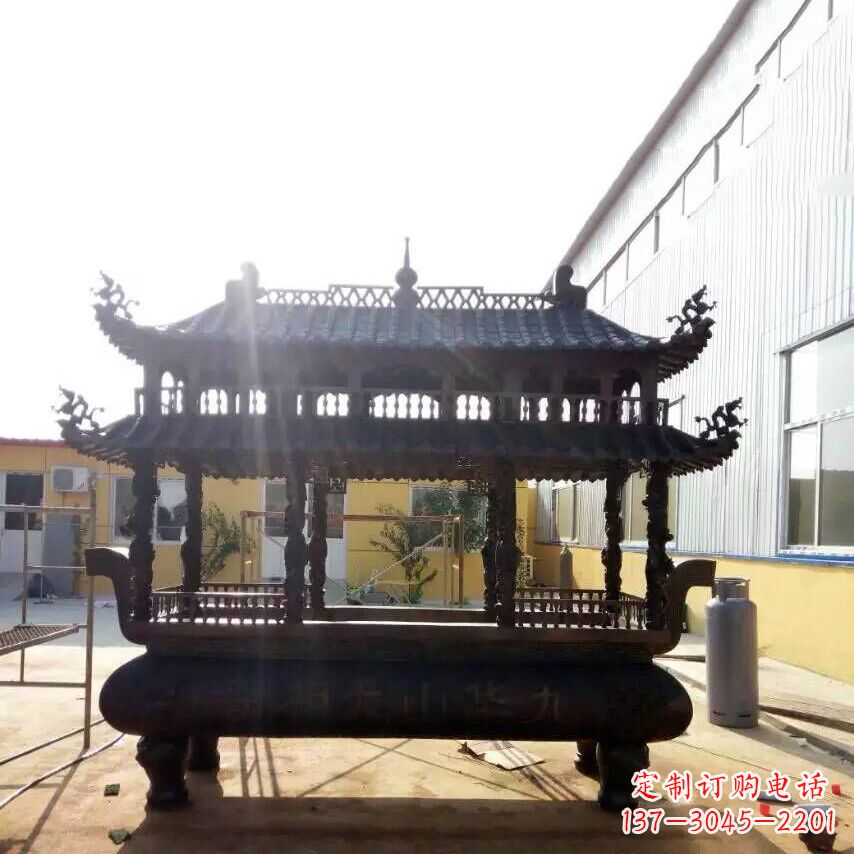河南欣赏传统文化的多层铜香炉雕塑