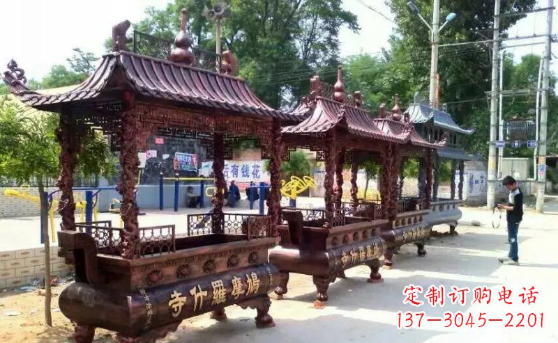 河南传统方形香炉铜雕塑