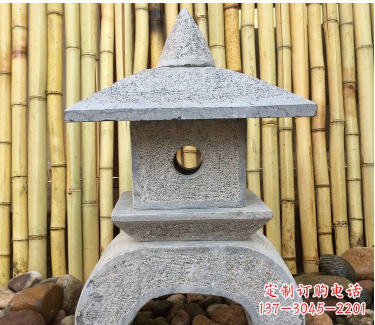 河南古典灯笼石雕