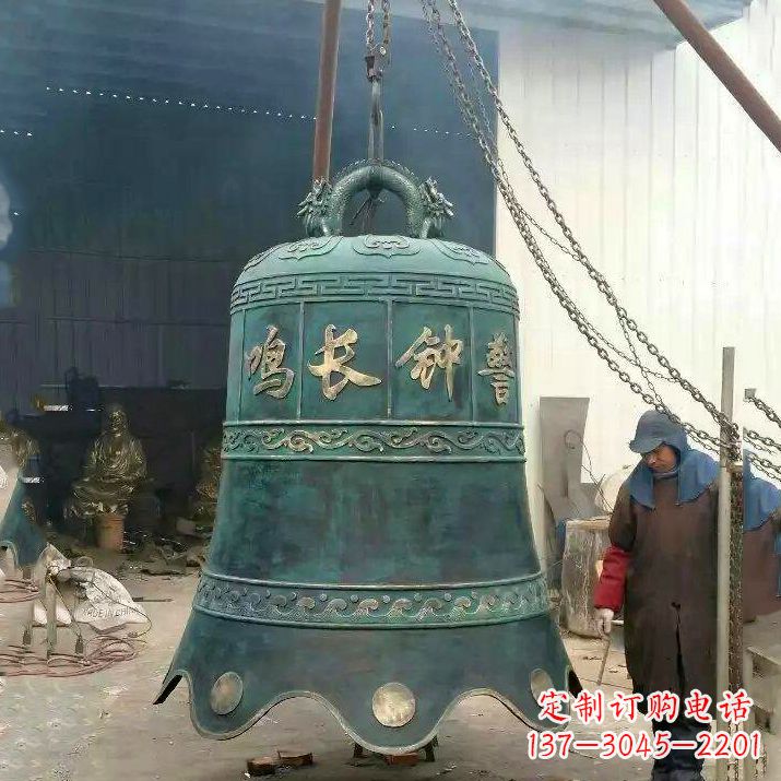 河南精美仿古青铜钟雕塑