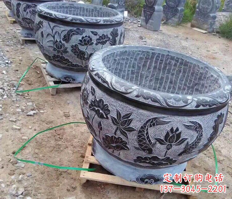 河南古典水缸雕塑