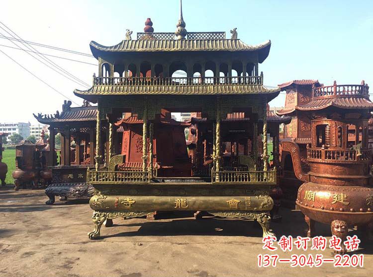 河南高浮雕螭龙纹铜香炉