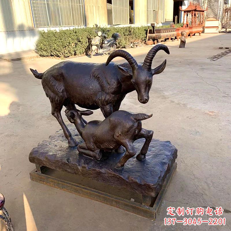 河南羔羊跪乳铜雕-学校校园文化景观雕塑摆件