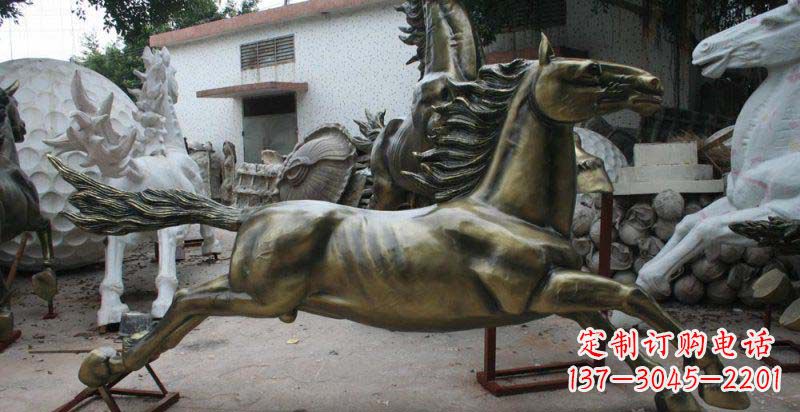 河南公园奔跑的马动物铜雕