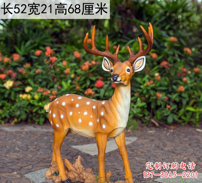 河南精美制作玻璃钢仿真梅花鹿雕塑