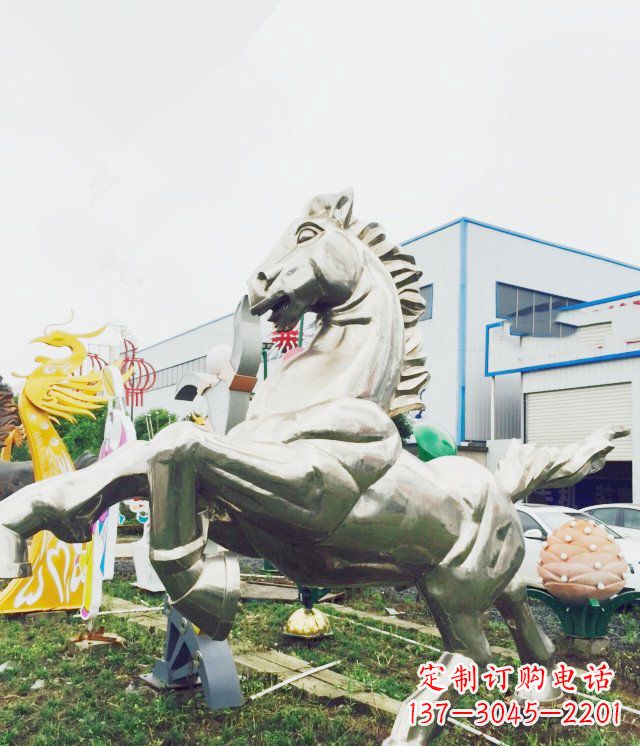 河南产品名称优雅的不锈钢雕塑——奔马