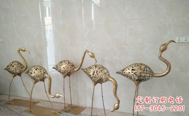 河南不锈钢抽象火烈鸟动物雕塑