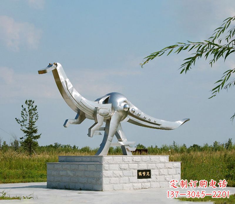 河南特大不锈钢抽象恐龙雕塑