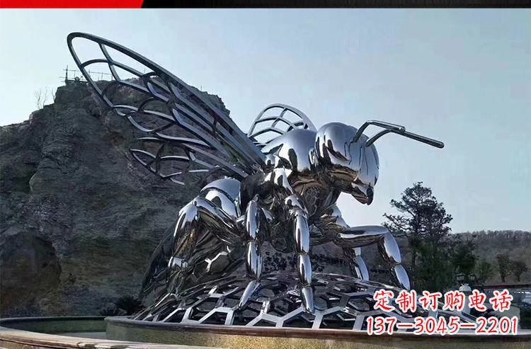 河南优雅活泼的不锈钢大型蚂蚁雕塑