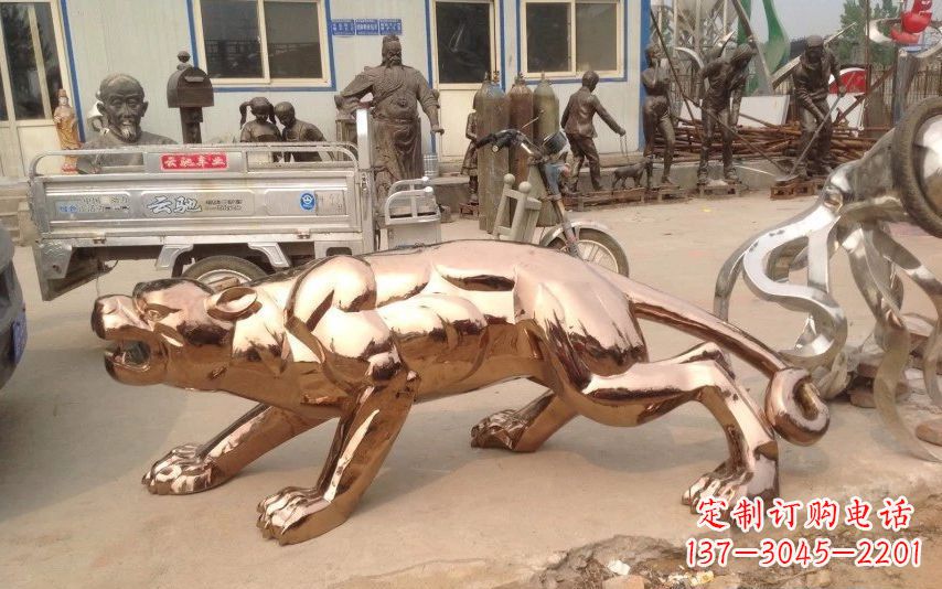 河南中领雕塑出品不锈钢动物雕塑