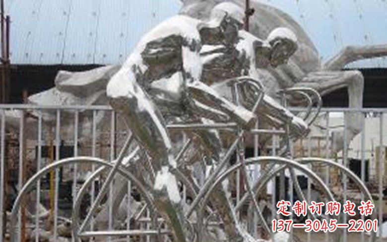 河南铸造不锈钢骑自行车景观雕塑