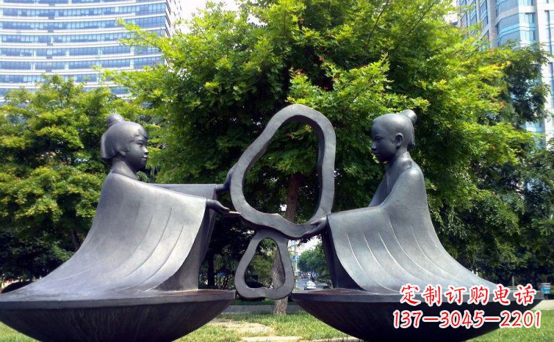 河南公园抽象孔融让梨景观铜雕
