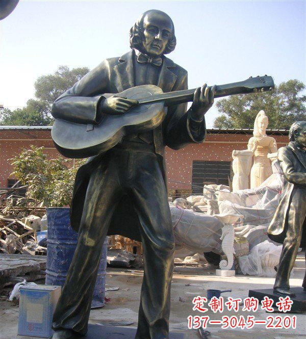 河南高端精致吉他雕塑