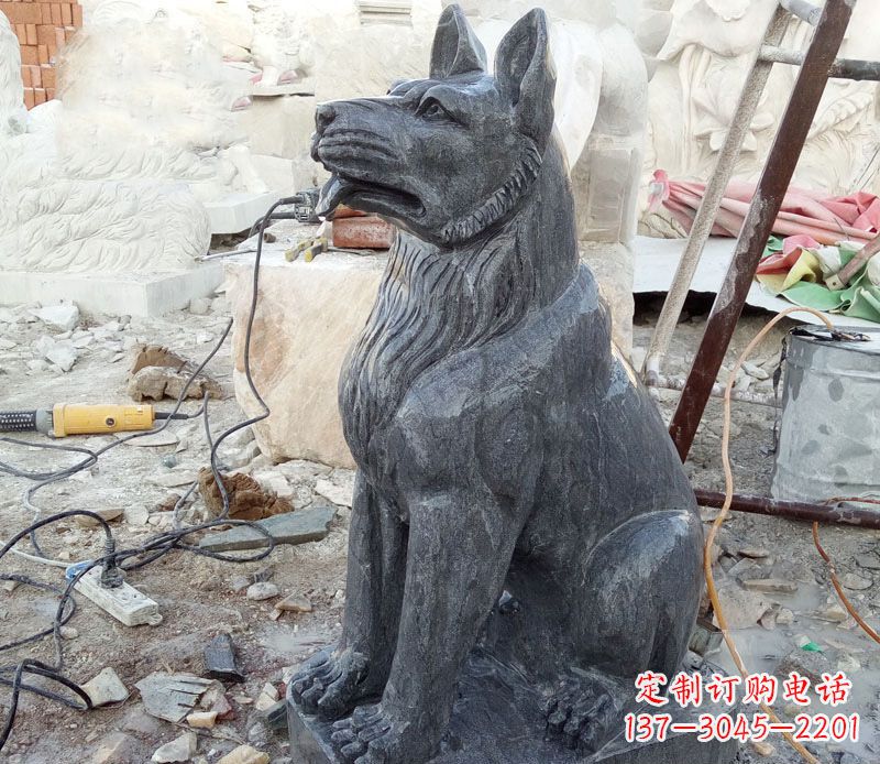 河南狗雕塑,以自然主题展现美丽艺术