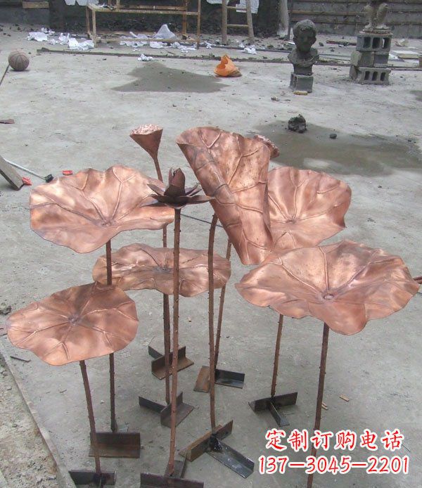 河南公园锻铜荷花景观铜雕