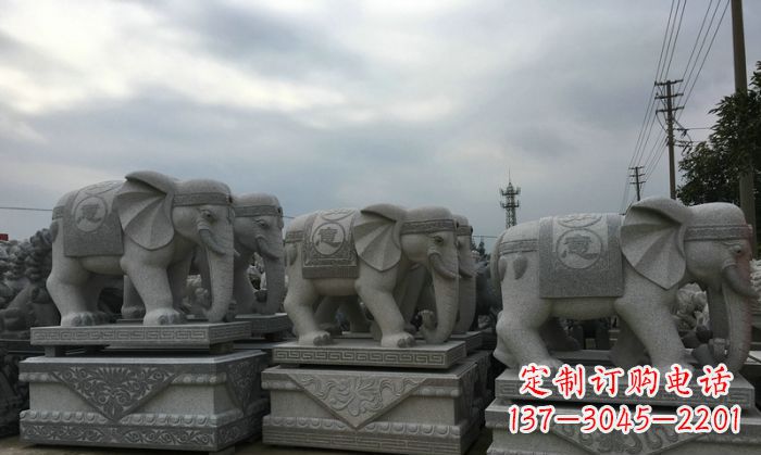 河南 杰出的大象雕塑
