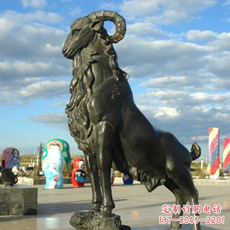河南公园广场登高山羊动物铜雕塑摆件