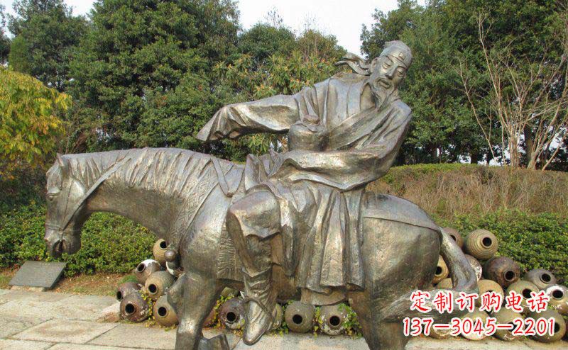 河南公园喝醉酒的骑马人物景观铜雕
