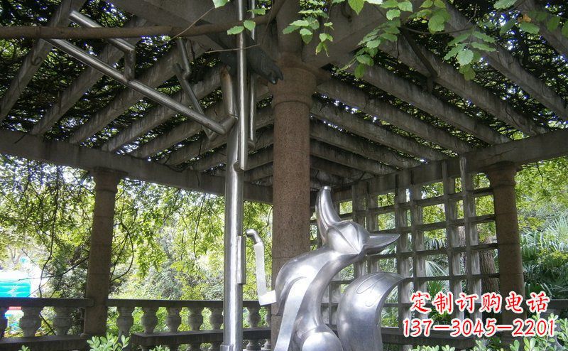 河南公园狐狸与乌鸦小品动物铜雕