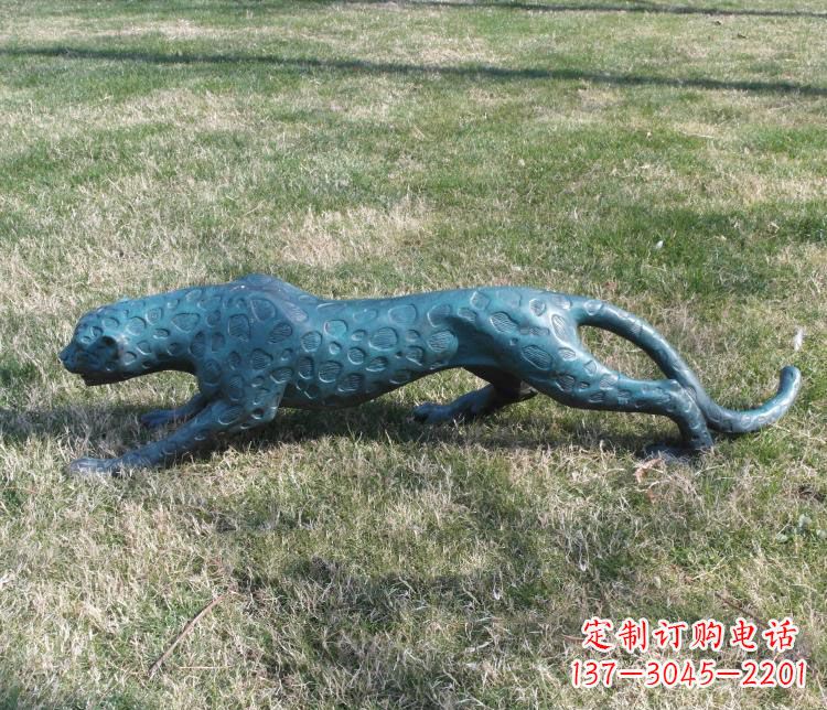 河南优质铜质金钱豹雕塑