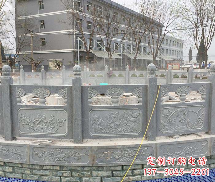 河南公园景观大理石栏板雕塑