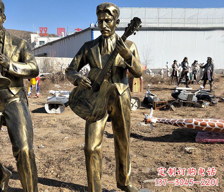 河南玩乐无穷的吉他雕塑